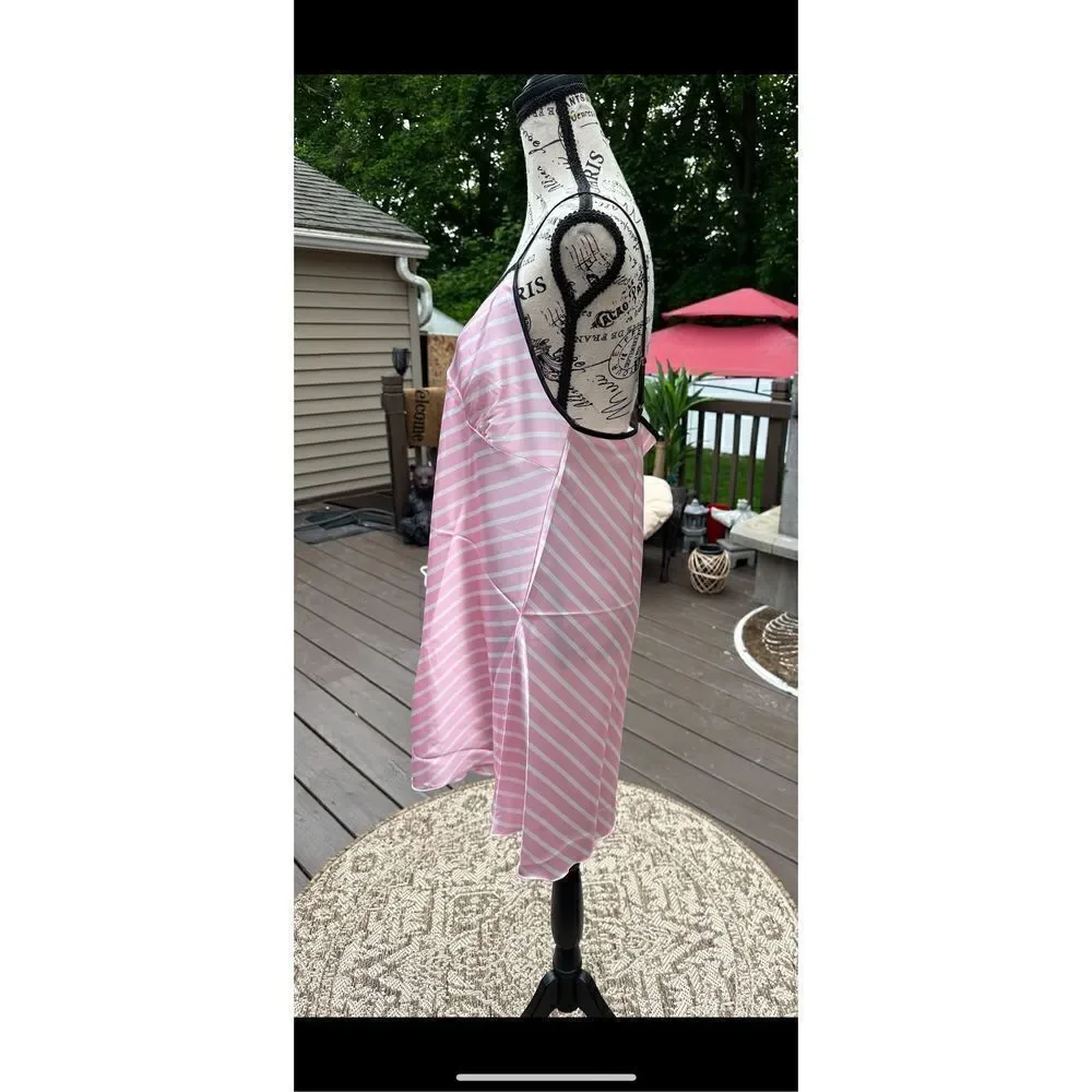 Pink and white spaghetti strap nightgown xl